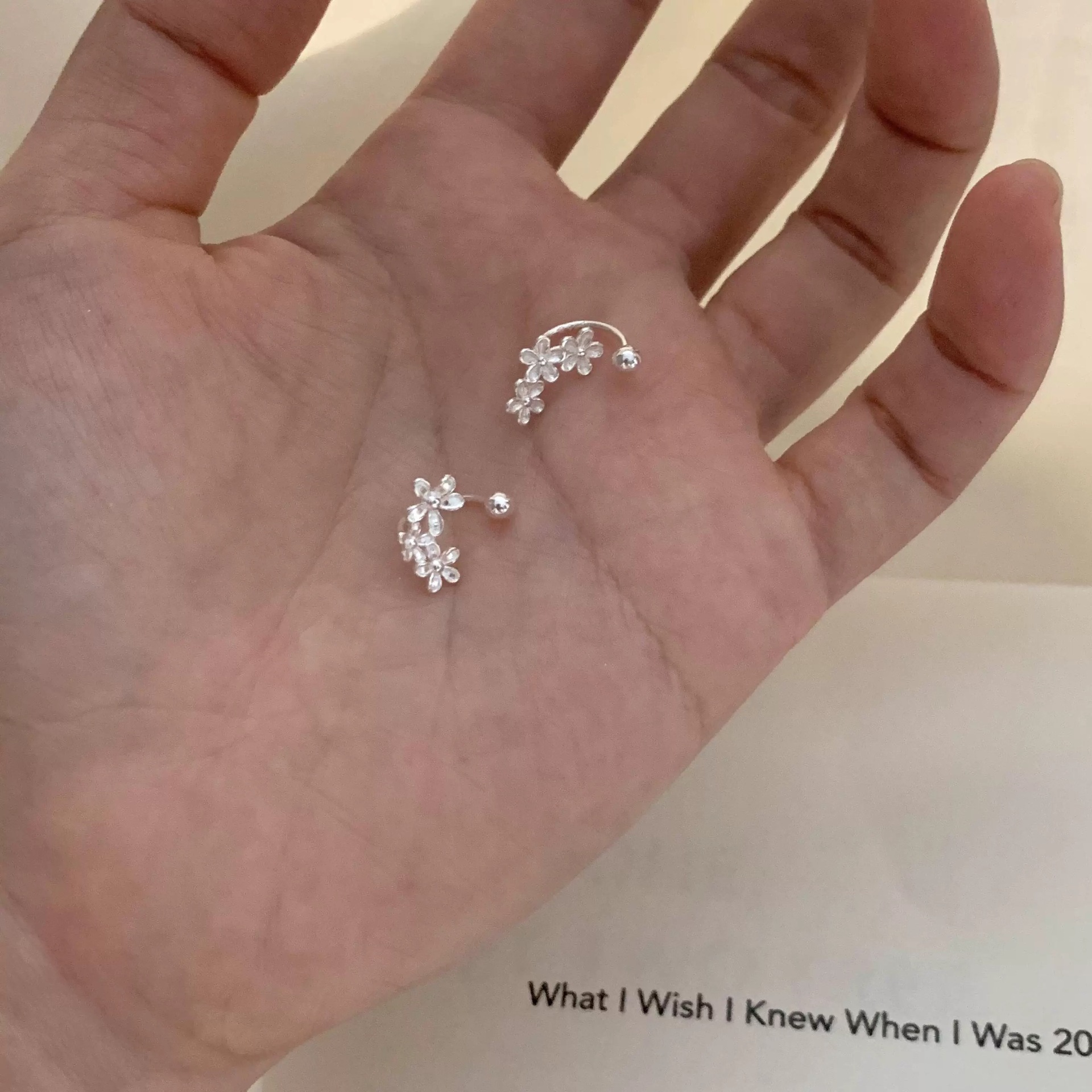 Hypoallergenic Sleep Stud Earrings In Titanium With Flat Backs_voghion.com