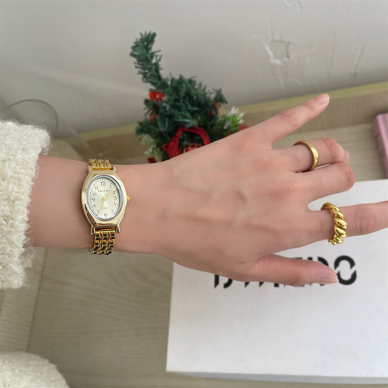 DOUKOU new steel band watch women's antique oval niche exquisite quartz women's watch foreign trade cross-border supply table