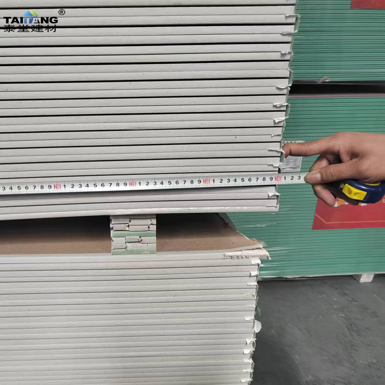 Techo de placa de yeso de papel estándar hydro pltre de gypse ignífugo y a prueba de humedad fabricante de placa de yeso ordinario