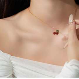 乐乐饰品高级感气质少女甜美学生可爱礼物红玉髓樱桃水果项链锁骨
