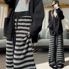超聚酯纤维绒条纹聚酯纤维（涤纶）裤女2025年冬季新款高腰慵懒