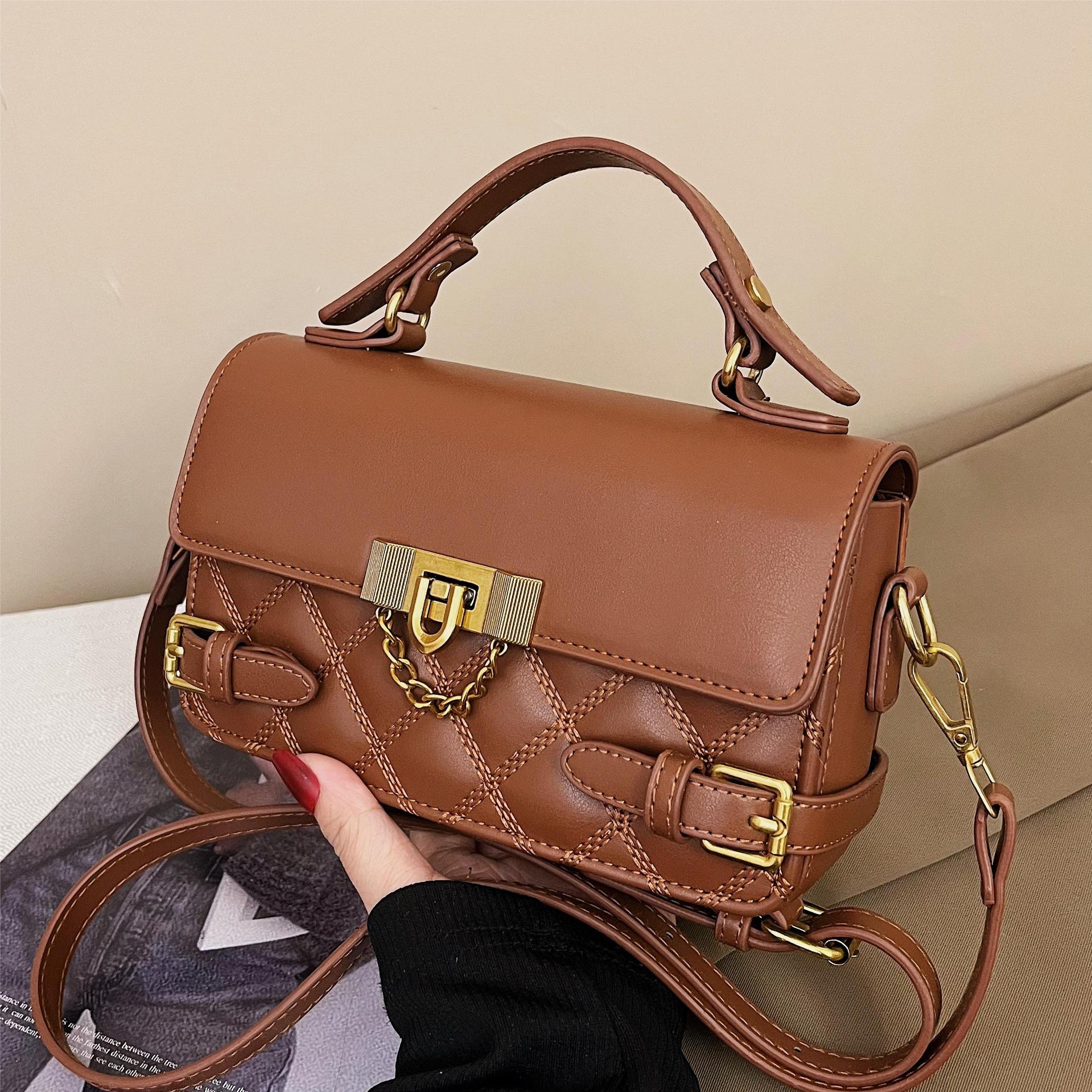 Bolso pequeño retro de alto grado 2023 nuevo bolso de mujer estilo occidental bordado hilo todo partido bolsa de mensajero popular portátil pequeño bolso cuadrado