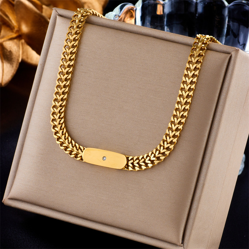 1 Piece Quantity Wholesale Jewelry Lady Heart Shape Eye Titanium Steel Plating Necklace