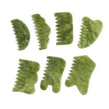 玉石按摩器头梳岫岩玉按摩刮痧梳子面部全身美容头疗经络玉石梳子