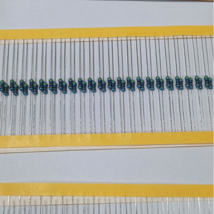 插件电阻1/6W 1Ω-4.7M 5%碳膜编带5仟/盒，拍下请备注阻值不包邮