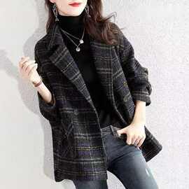 秋冬新款韩版大码格子外套女复古洋气减龄小香风毛呢大衣西装外套
