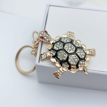 卡通合金镶钻乌龟汽车钥匙扣挂件时尚可爱情侣学生书包挂饰礼物