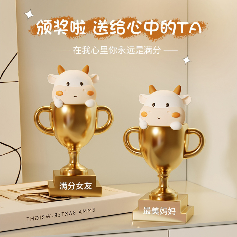 Office Desktop Ornaments Cute Cow Cup Kindergarten Holiday Gift Gift Engraved Trophy Teacher's Day