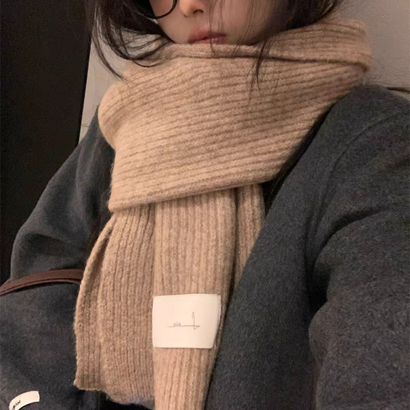 围巾女韩版加厚保暖女氛围感纯色小布标围巾简约百搭针织毛线围脖|undefined