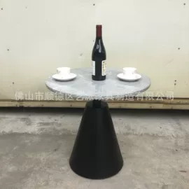 藤编桌椅;户外金属桌椅;户外实木桌椅