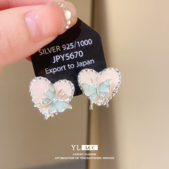 シルバー針、新鮮で甘い、オイルドリップ、模造真珠、蝶のラブイヤリング、ファッショナブルなニッチな気質、女性用のハイエンドイヤリング