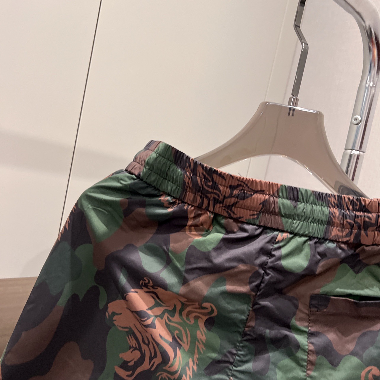 Men's Ice Silk Casual Shorts Lightweight Breathable Tiger Print Summer Beach Streetwear Sports_viptrois.com