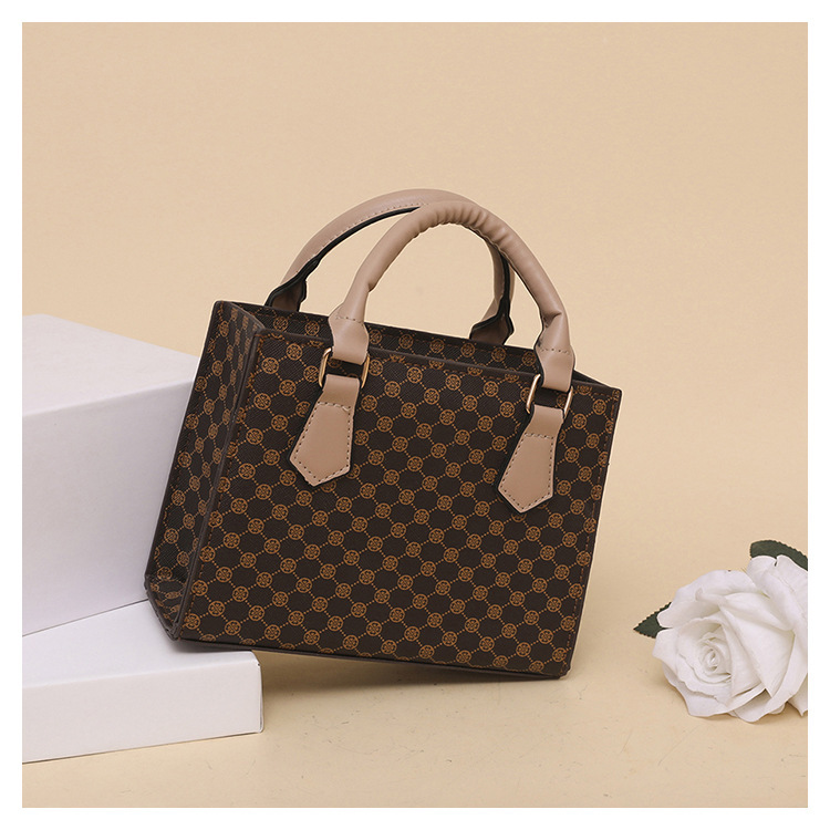 Retro Printed Bag for Women Versatile and High-end Small Tote Bag 2024 New Fashionable and Trendy Temperament Women's Bag Commuting Bag_voghion.com