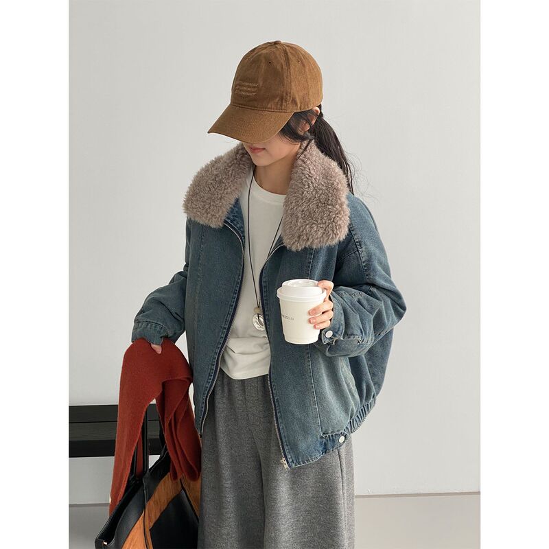 American Retro Denim Fur Collar down Jacket for Women, Detachable Short Versatile Warm Jacket Top 6186 American Retro Denim Fur Collar down Jacket for Women, Detachable Short Versatile Warm Jacket Top 6186