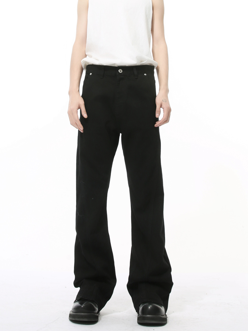 MTLCLOTHES Hombres| Nuevo invierno coreano microbolar delgado pantalones negros minimalistas jeans con bordas