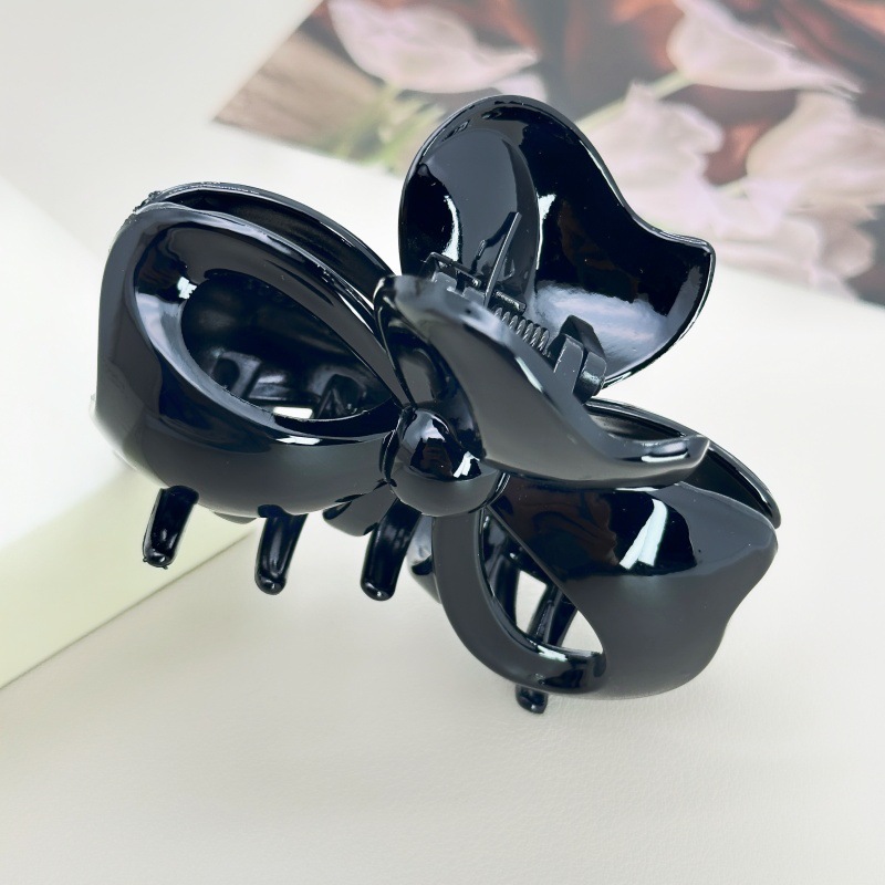 Korean Style Cross Pearl Hair Clip for Back of Head, Elegant and Chic Large Hair Clip Shark Clip Headwear for Women
