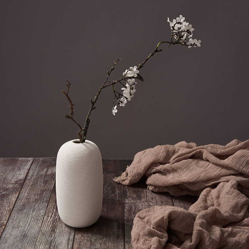 Nordic ins llano quema de cerámica blanca florero decoración simple arreglo de flores secas decoración de la sala de estar decoración suave del hogar