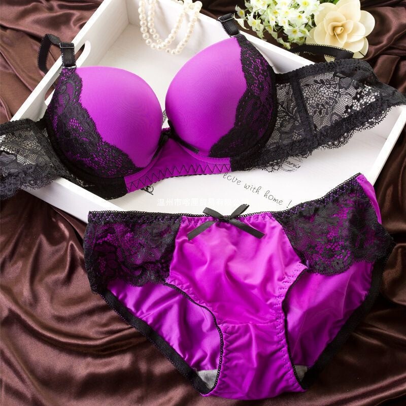 Sexy Lace Japanese-Style Small Chest Adjustable Push-Up Bra Set for Young Women Cotton Lingerie