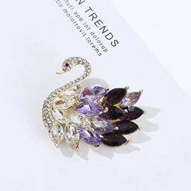 胸针;胸花;胸饰