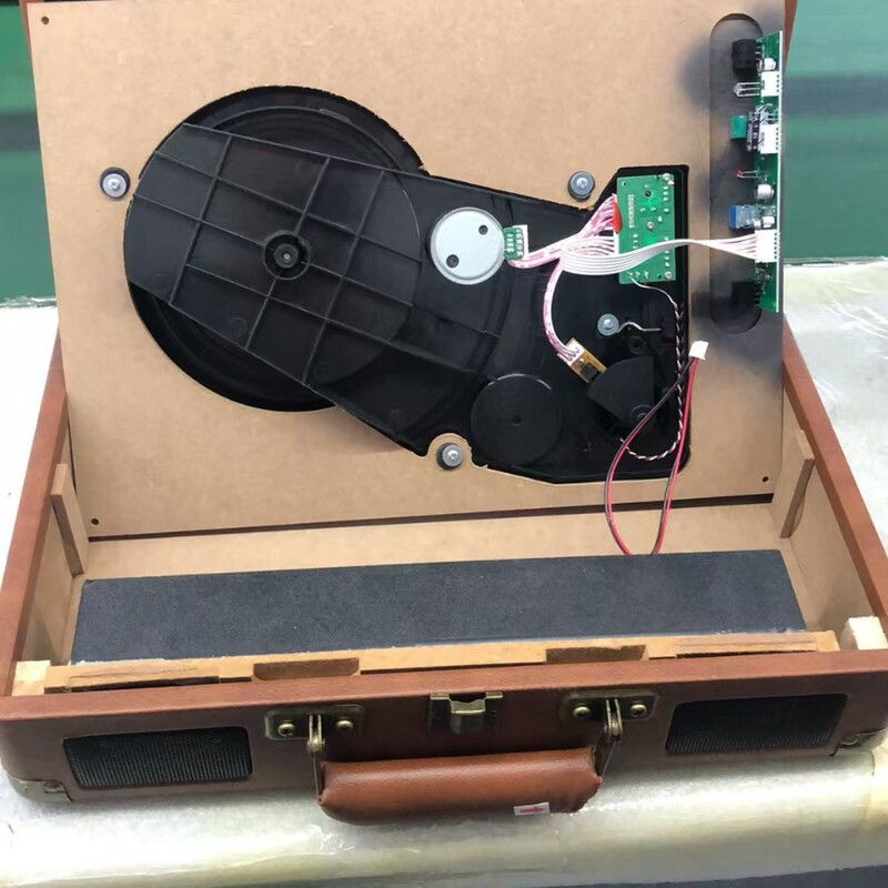 クロスボーダーのレトロな黒いゴムのレコード機のbluetoothのスピーカーの客間の古典の置物の蓄音機は携帯の音響の贈り物を持ちます。|undefined
