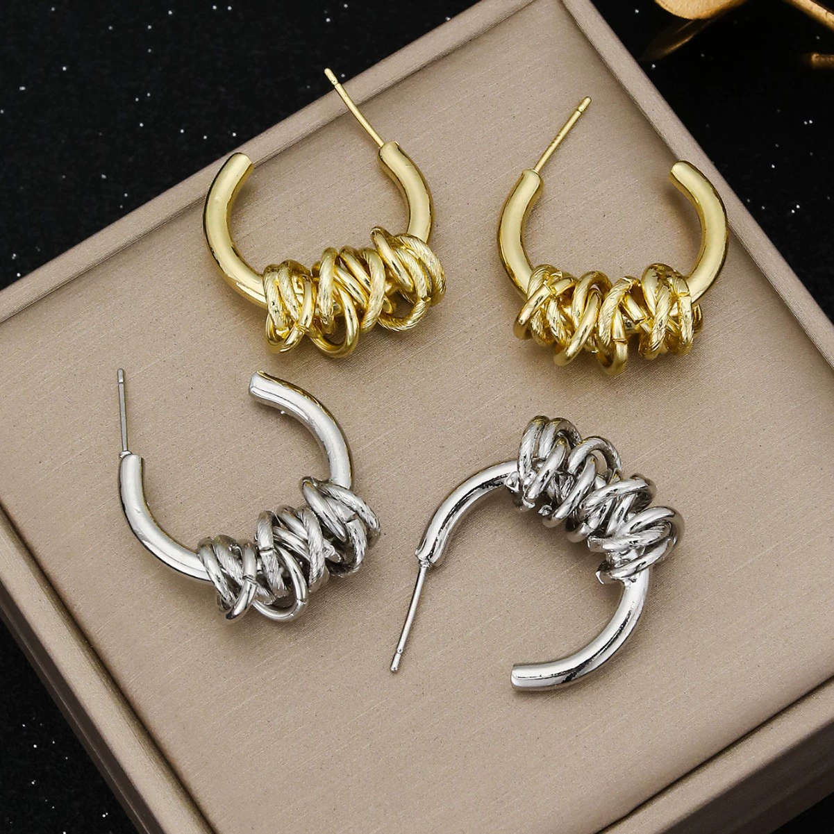 Трансграничные ретро-персонализированные обмотки серьги высокого уровня легкий экстравагантный индивидуальность серьги женщины преувеличенные холодные ветерые серьги оптом