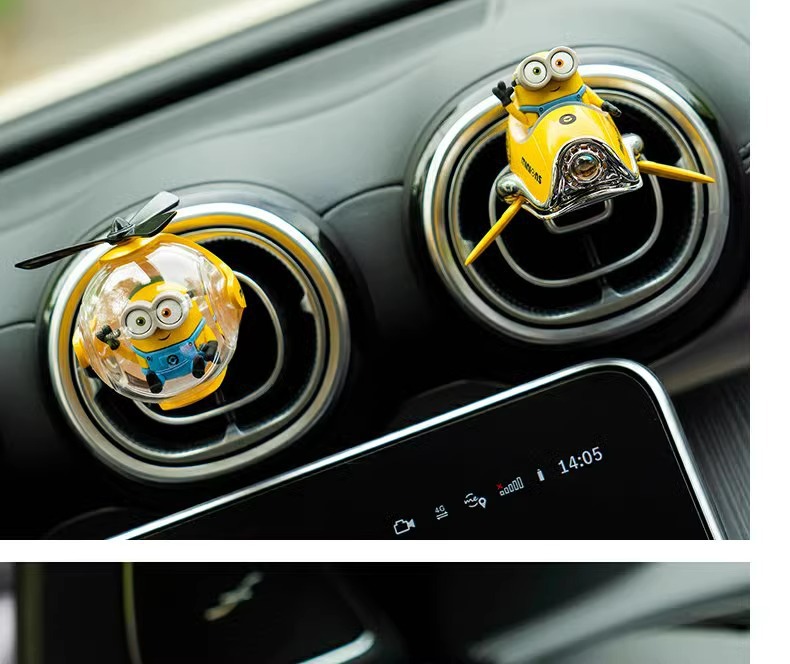 Popular Flying Ball Car Air Freshener, Car Air Conditioner Vent Fragrance Paste, Creative Ornament Decoration, High-End Perfume