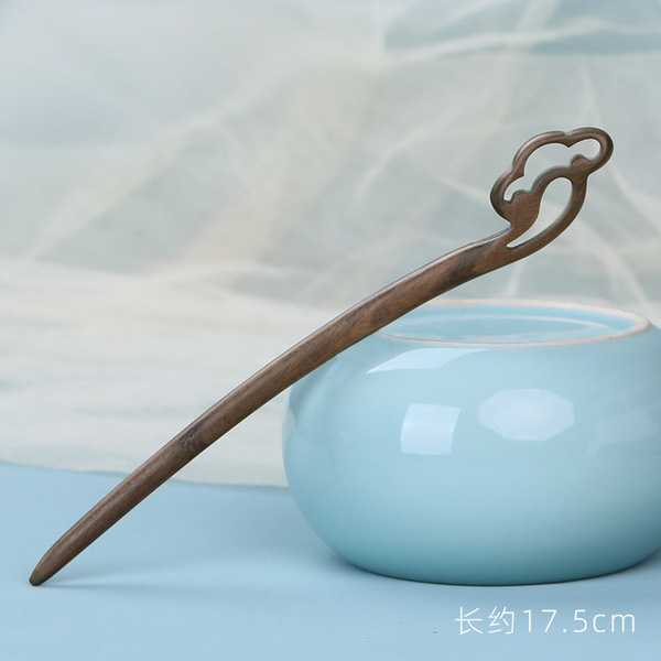 Chinese hairpin green sandalwood