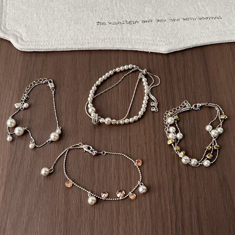 French-style autumn and winter high-end gold and pearl bracelet, multi-layered pearl design, unique and stylish, suitable for everyday wear