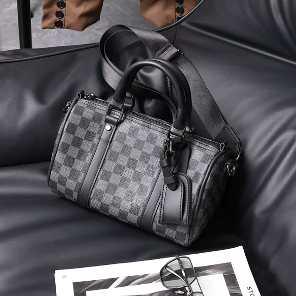 2025 New High Quality Men's Handbag Korean Style Small Bag Trendy Men's Shoulder Bag Crossbody Bag Connector Bag
