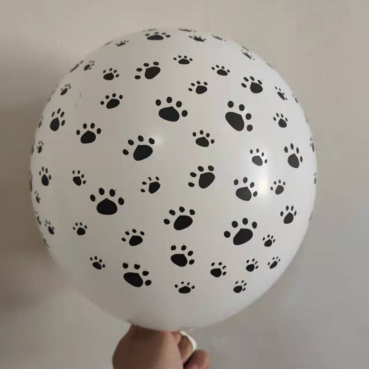 Globos Personalizados de 12 Pulgadas con Diseño de Lunares, Globos de Animales, Globos de Vaca, Decoración para Salón de Bodas, Decoración para Fiestas, Propuesta de Matrimonio con Lunares, Hojas, Flores Completas.