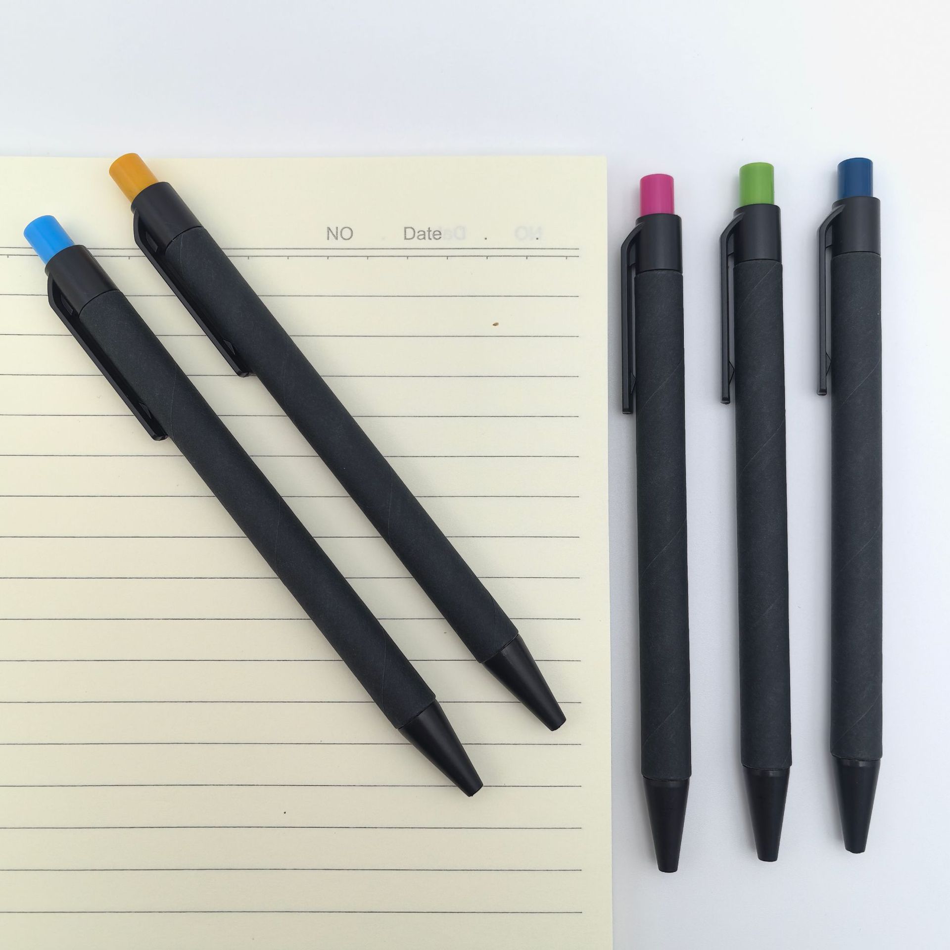 Presione bolígrafo de tubo de papel negro ecológico bolígrafo de regalo de publicidad de tapa de color bolígrafo de papel kraft verde reciclable