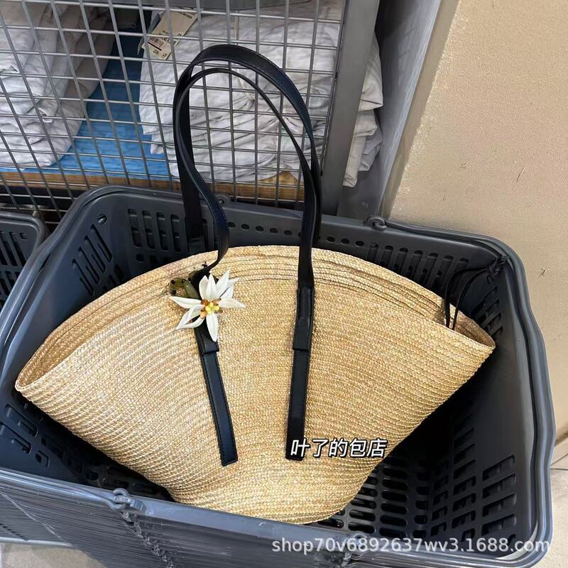Spot Platycodon Woven Bag Women's Large Capacity 2025 Simple Casual Seaside Vacation Straw Bag Satchel Shoulder Bag