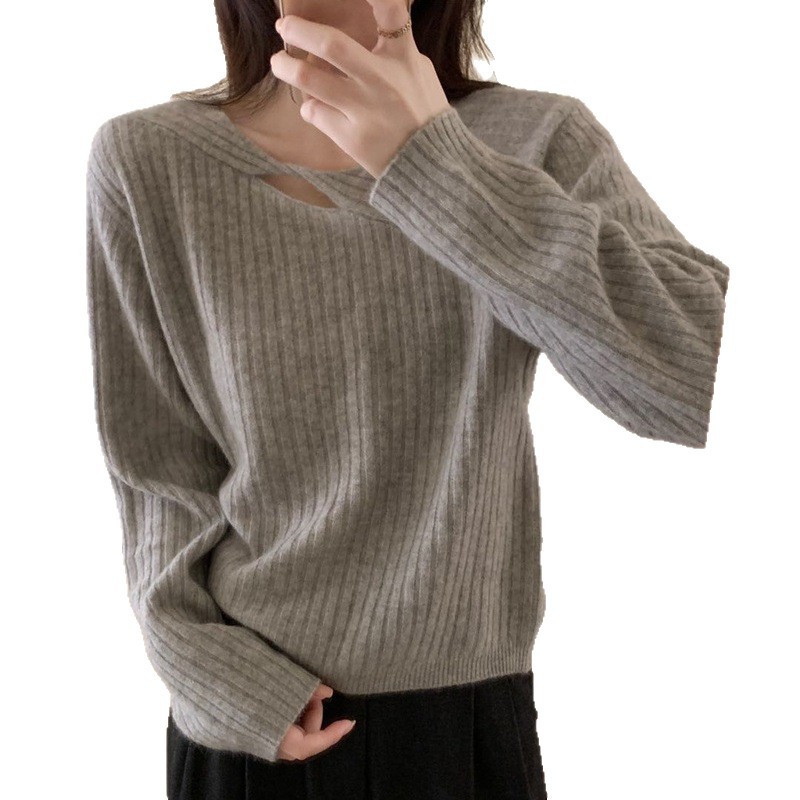 2025 nuevo diseño de torsión de hombro suéter de overhead mujeres otoño invierno vestido en el interior con camiseta de punto de manga larga image 6