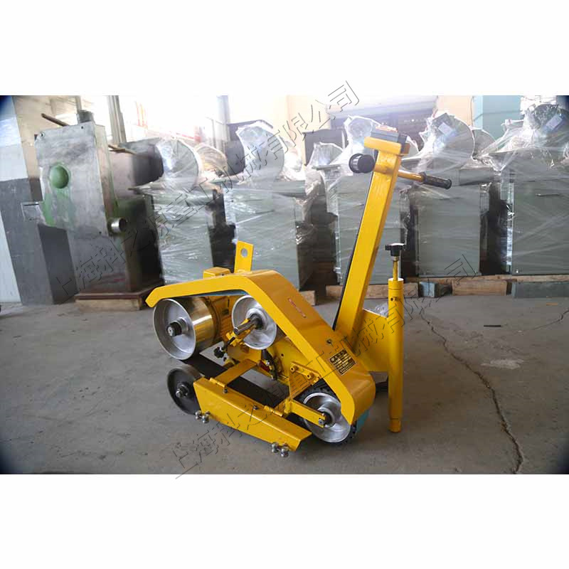 手推式钢板砂带机 平板焊缝麻点磨平机 磨削平面焊点自动抛光机