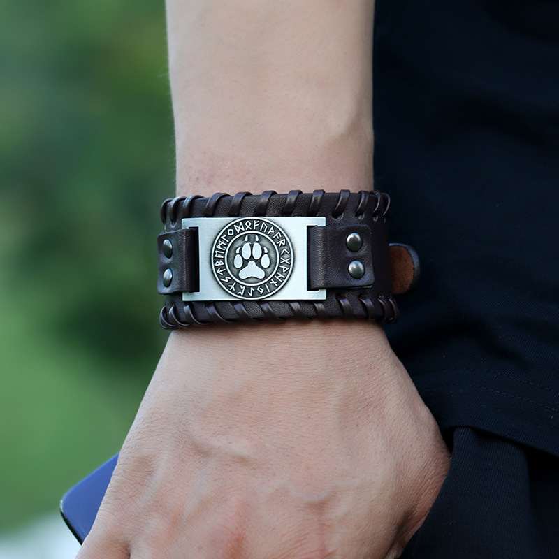 Simple Viking totem bear claw leather bracelet