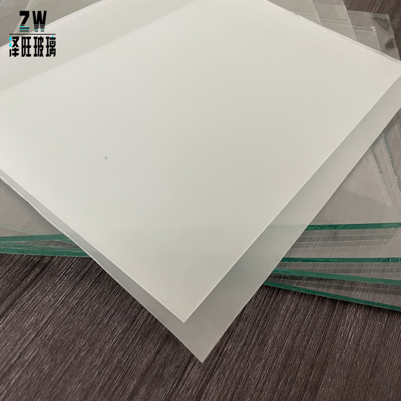 厂家生产2mm无手印玉砂AG防炫防眩光透明 有手感 可钢化玉砂玻璃