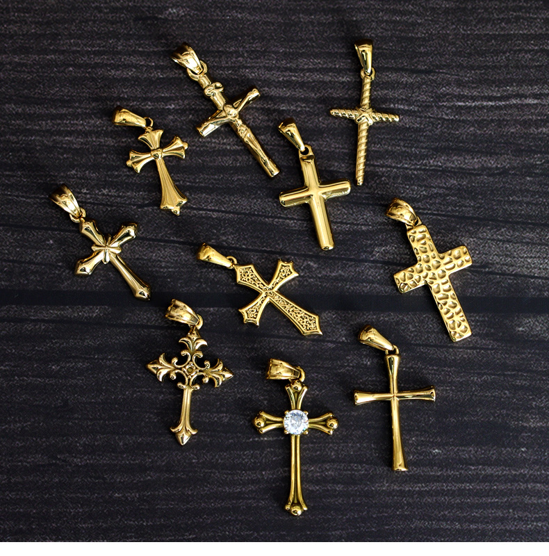 1 Piece 304 Stainless Steel Zircon 18K Gold Plated Cross Pendant display picture 9