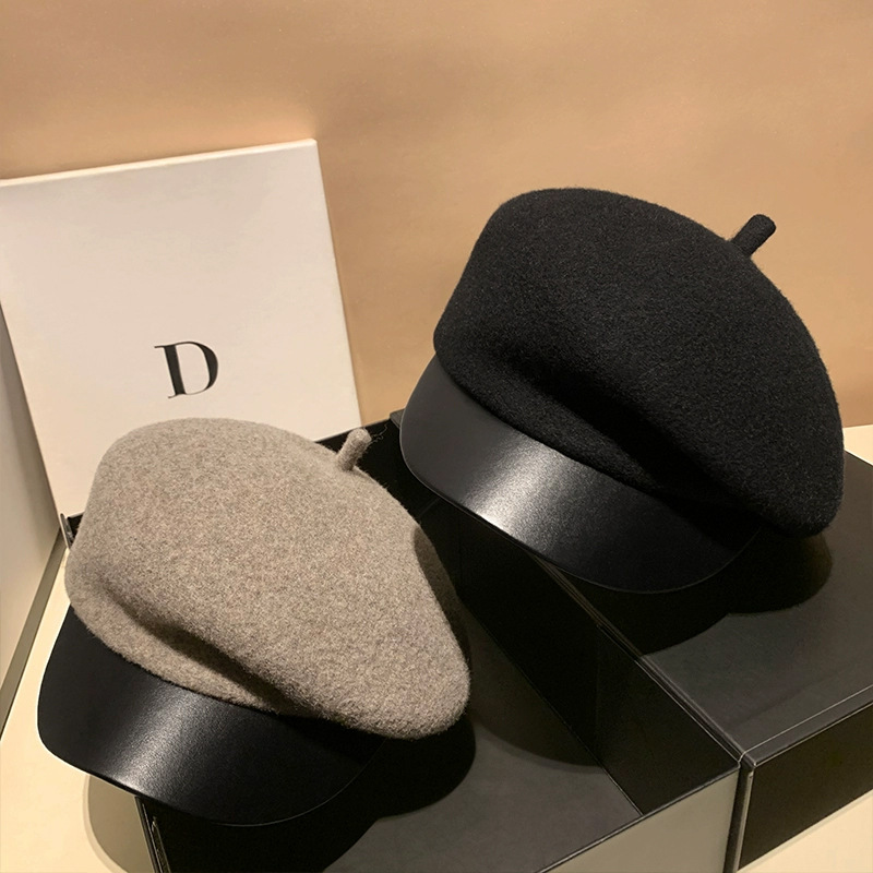 British Retro Wool Beret for Women, Autumn and Winter, Face-Slimming Duckbill Hat, High-End Versatile Leather-Brimmed Octagonal Hat