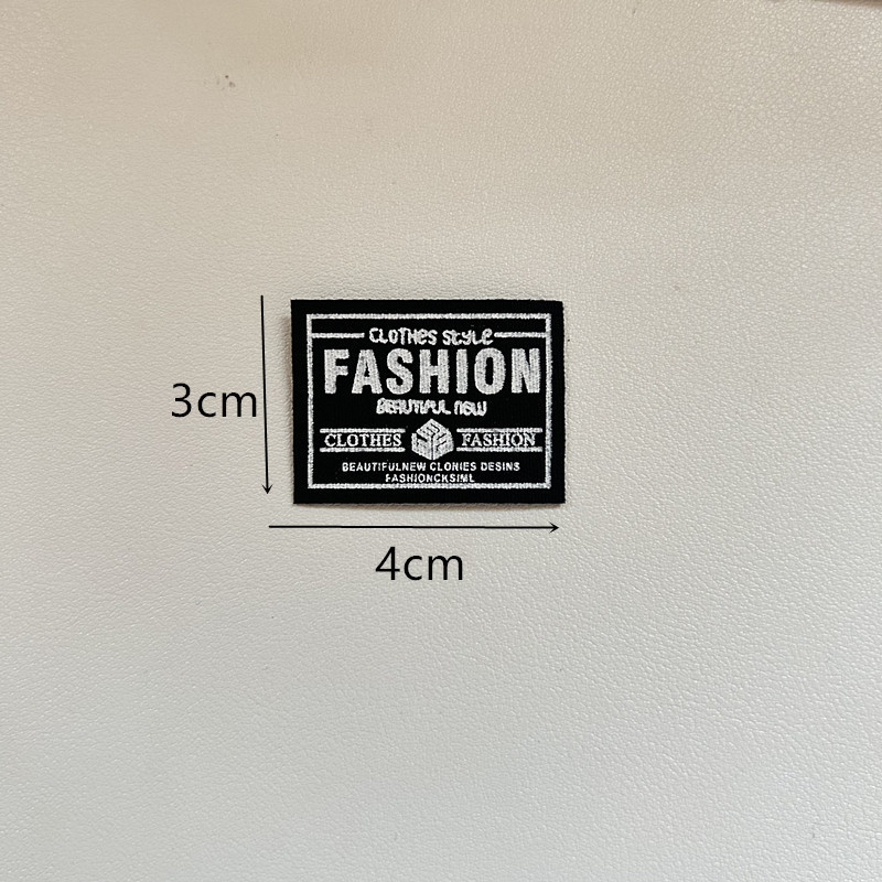 潮流时尚黑白字母笑脸手工布标衣服包包牛仔裤缝纫丝网印印刷布贴|undefined