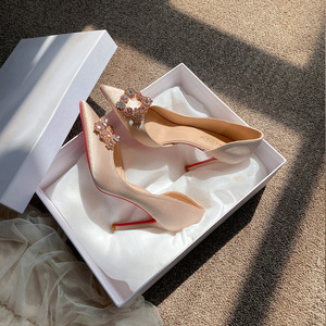 【工厂直销】现货法式气质水钻方扣尖头新款小众婚鞋高跟鞋女细跟