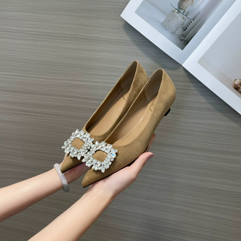 720-13 Французские низкие каблуки черные дикие одиночные туфли женские туфли 2024 новые весна и осень зима ретро стразы темперамент