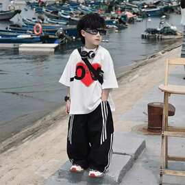 儿童短袖套装2026夏季薄款宝宝衣服男童条纹T恤宝宝韩版防蚊长裤