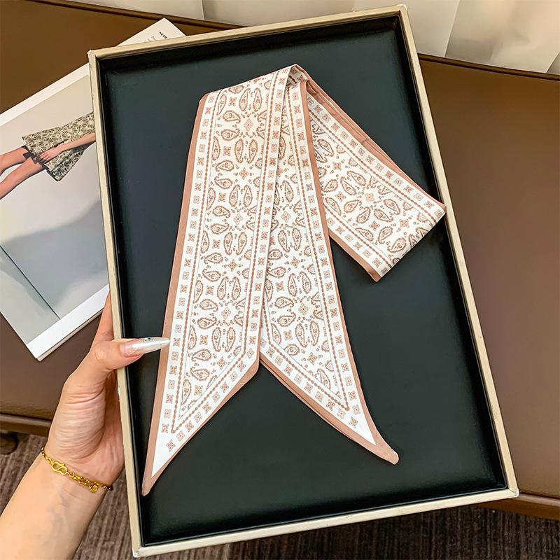 Pañuelo de seda largo, sensación de alta calidad, serie de flores de anacardo retro, pañuelo pequeño estilo ins de doble cara, bolso atado, cinta para el cabello