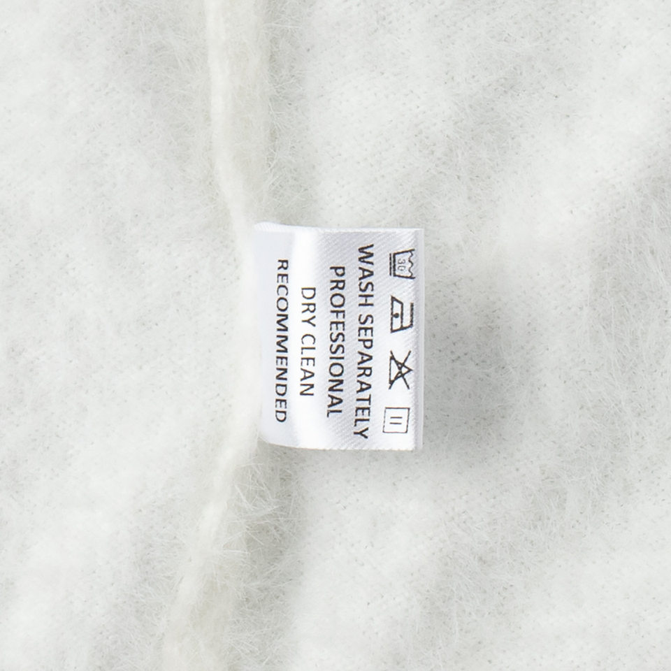 Áo cardigan len lông mềm dáng dài rộng cổ chữ V tay dài — hồng, màu xám, quần kaki chi tiết 28