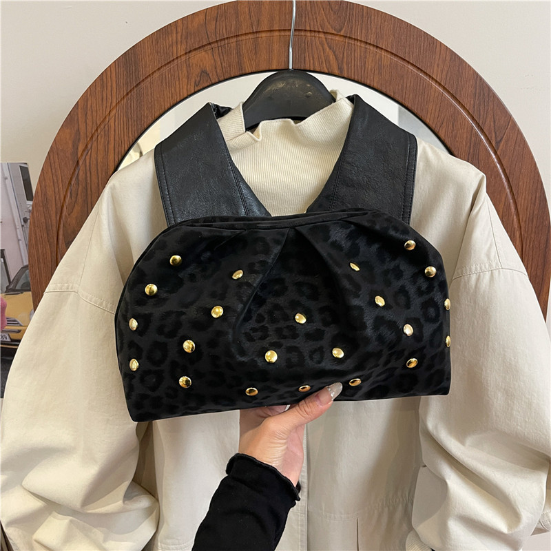 Plegado de tendencia punto de onda de otoño invierno bolso de mano femenino bolso de cena de alta calidad ocio