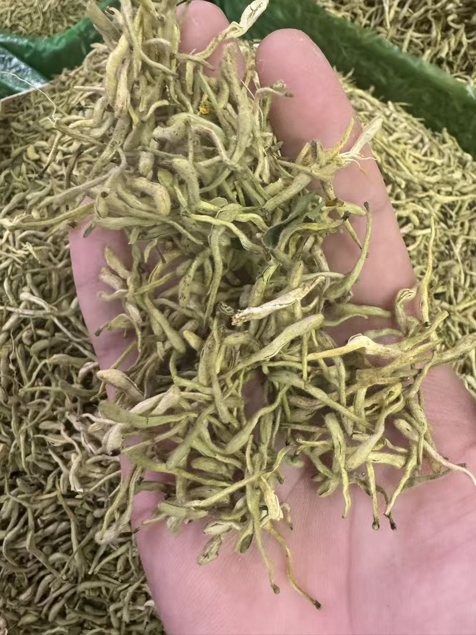 Honeysuckle Flower Tea Jin Yin Hua Dried Loose Herbal Tea 1000g Bulk Bag specifications
