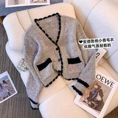 小香风撞色V领针织开衫女2025秋季新款韩版小众灰色软糯毛衣外套