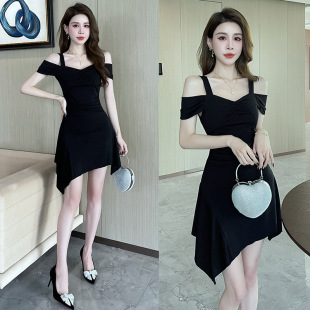 New Sling Small Black Dress V-neck Waisted Pleated Sexy Slim-fit Niche Design dress Elegant Sexy A627