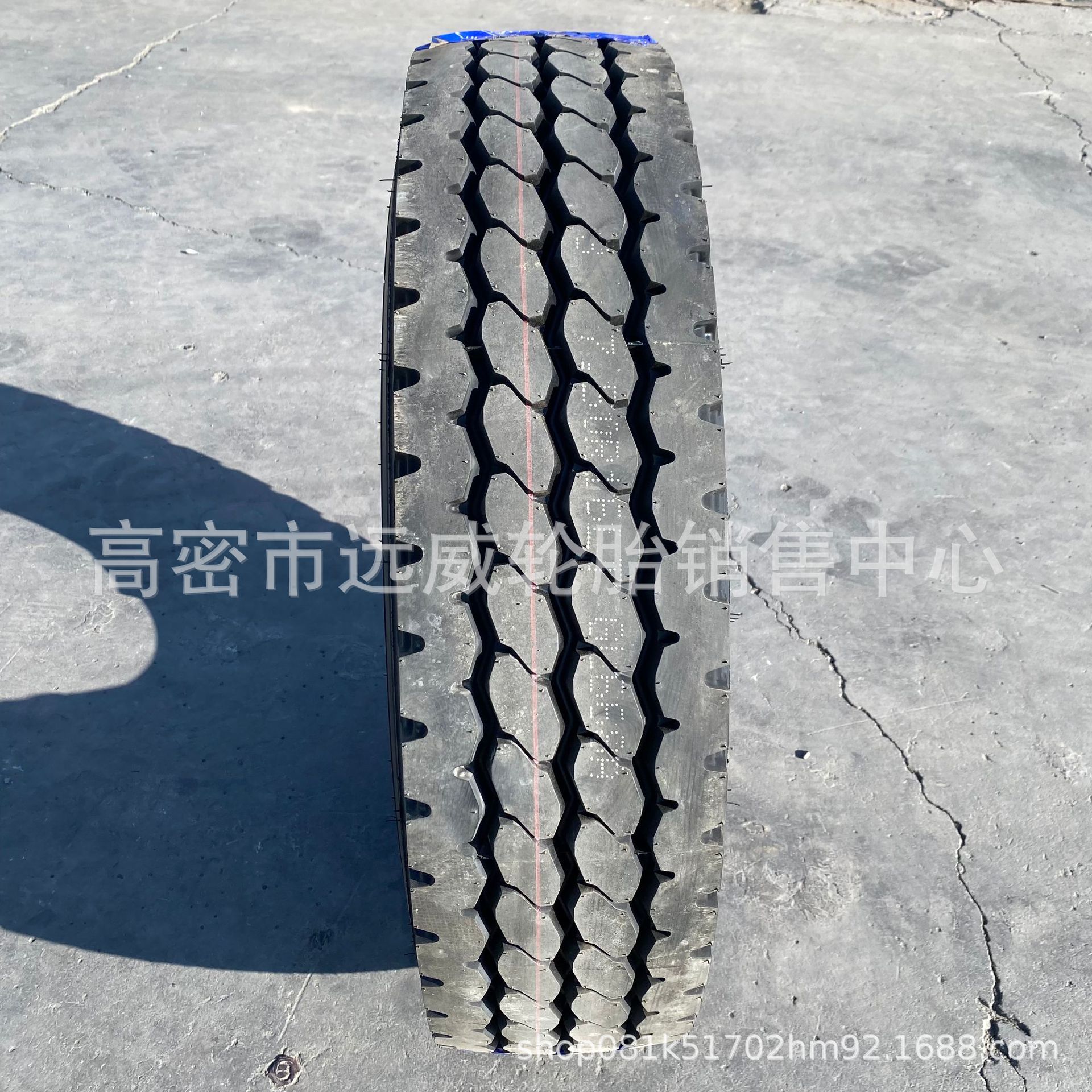 前进客车650/750/8.25R16900/1000/1100/1200R20卡货车全钢轮胎