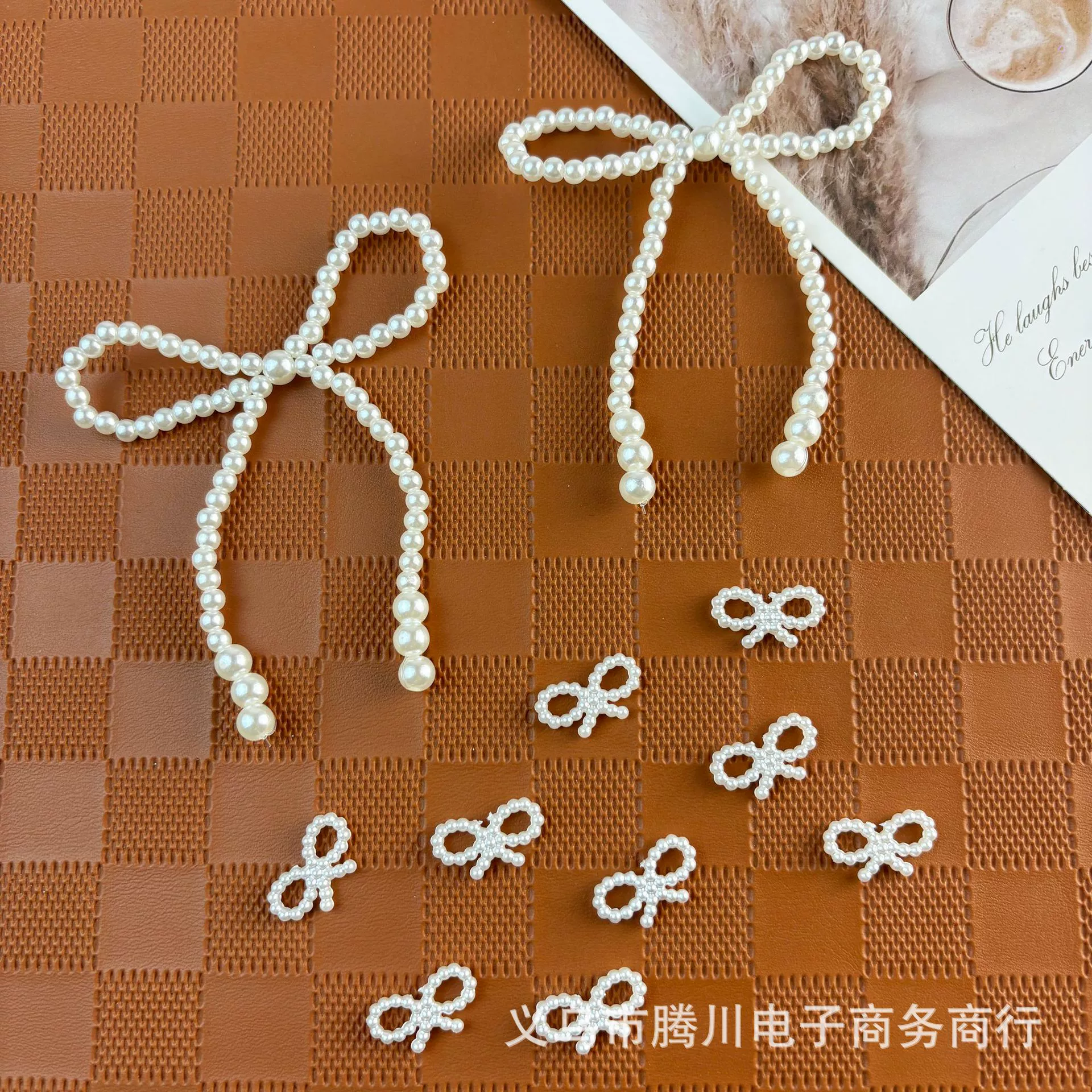 Плетеный бант с имитацией жемчуга, бисером и кисточками, украшение для подарков, головные уборы, одежда, обувь и аксессуары оптом